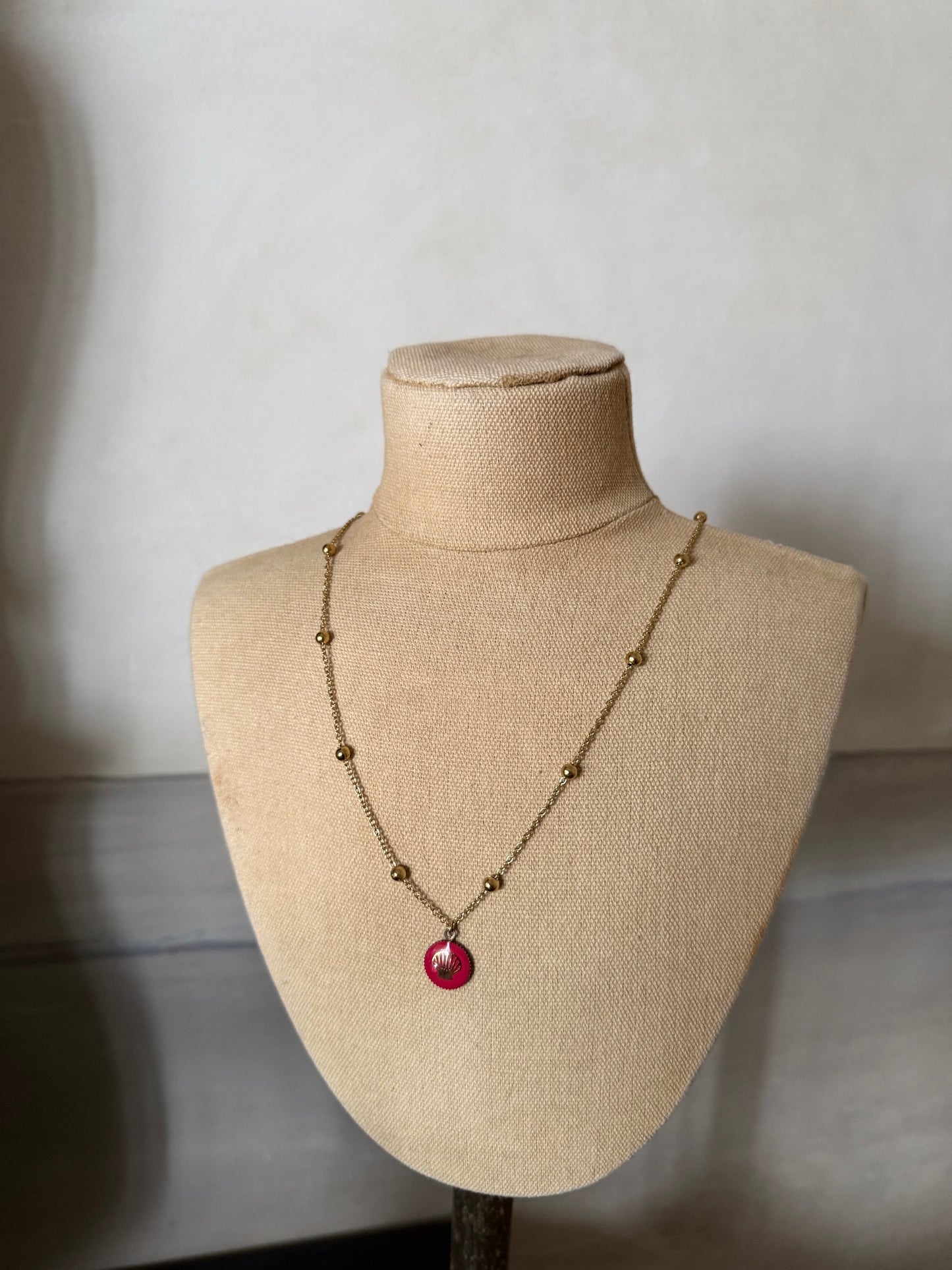 Girocollo charm rosa messicana