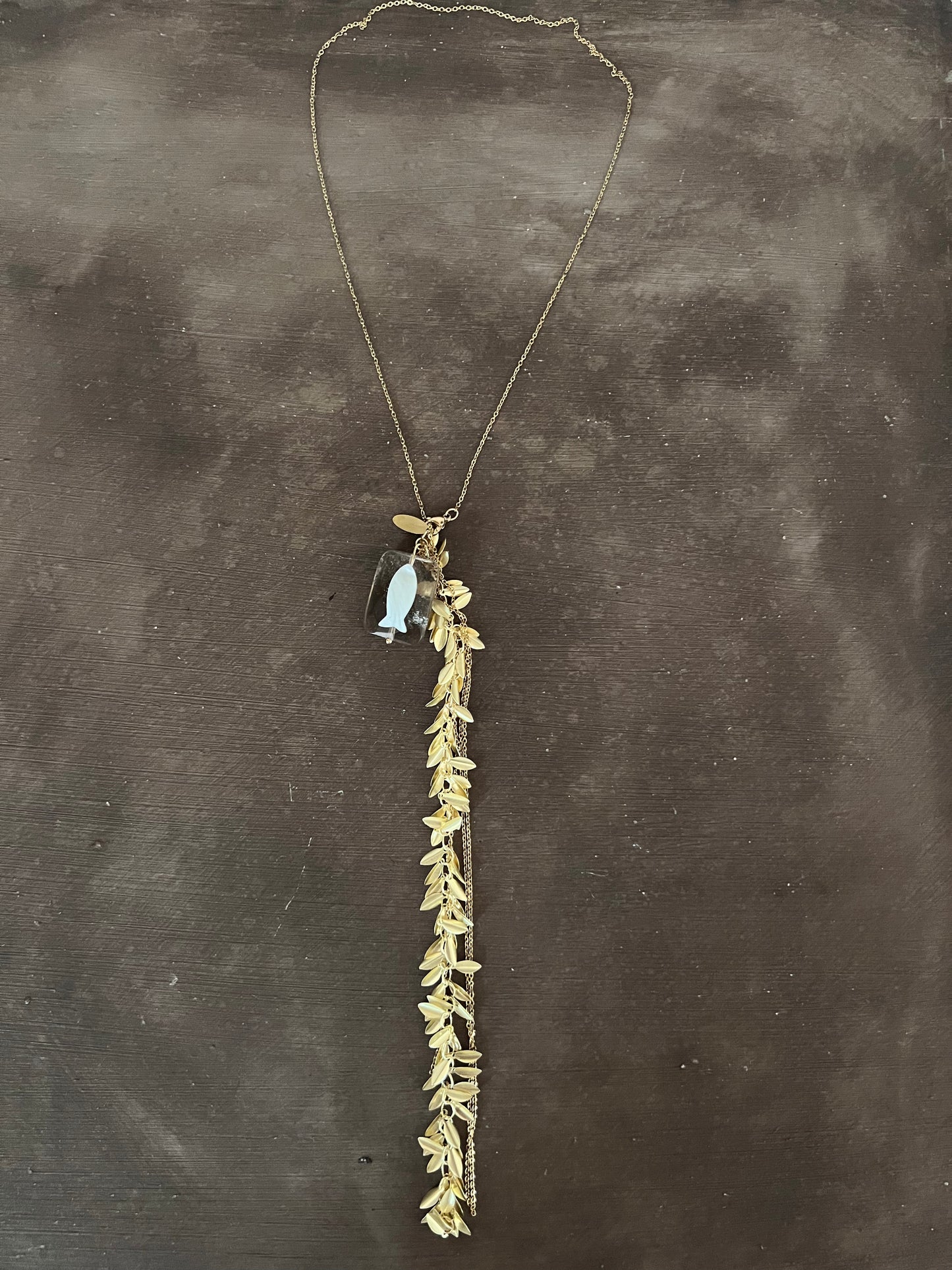 Cascata Pesciolino Madreperla su base Quarzo Fumo