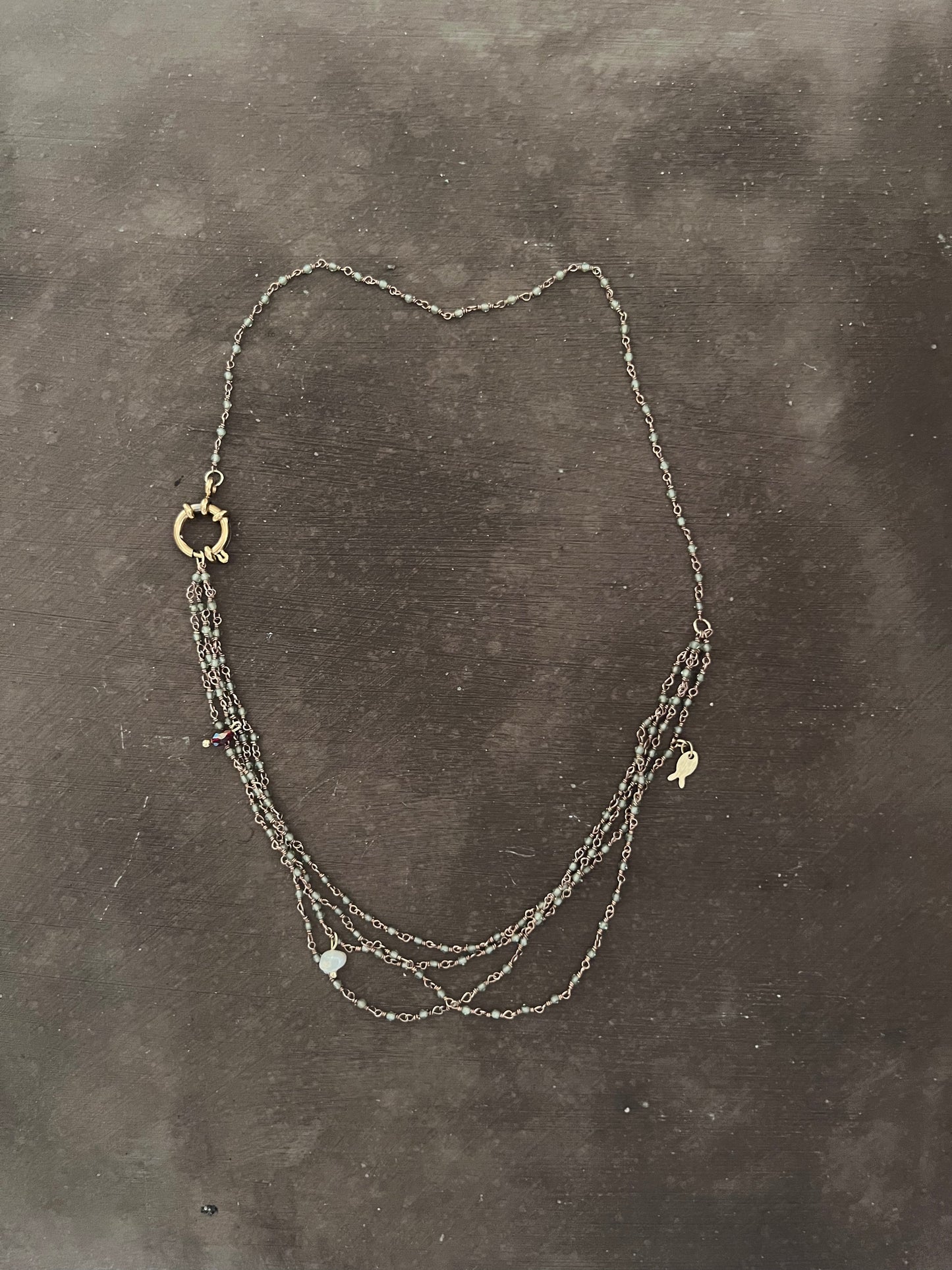 Collana 4 fili: Micro Pesciolino Oro